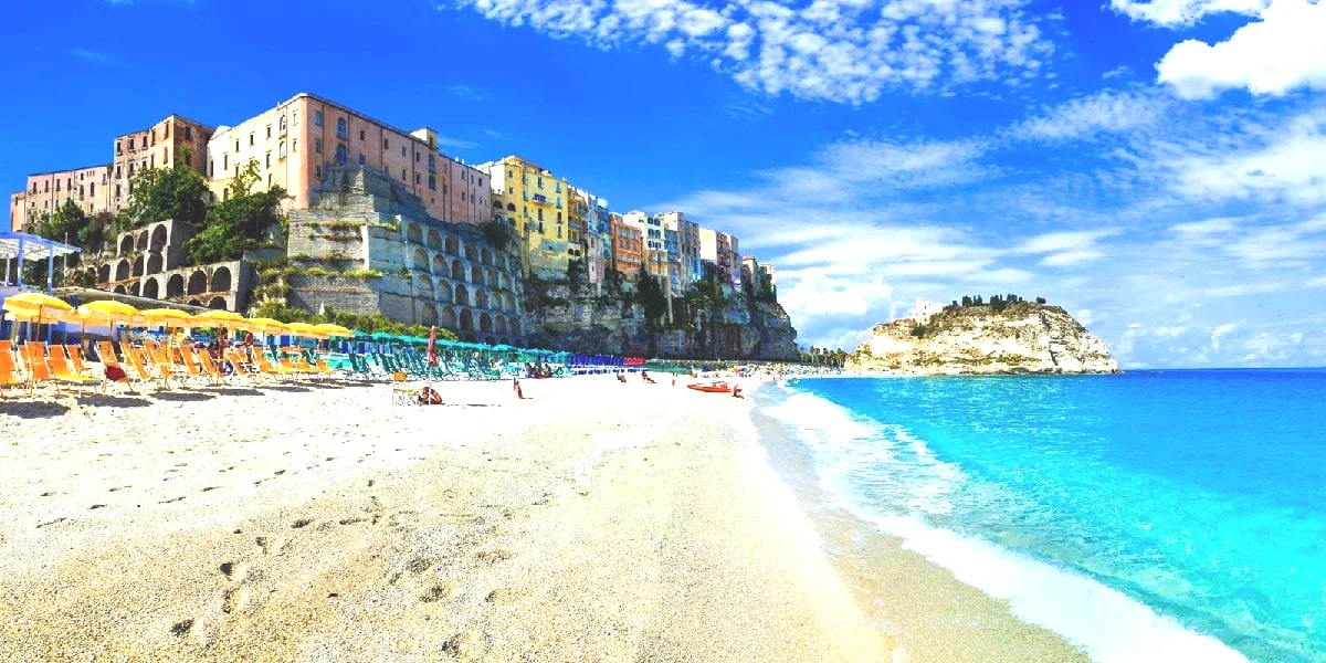 tropea-plaji-calabria-italya.jpg